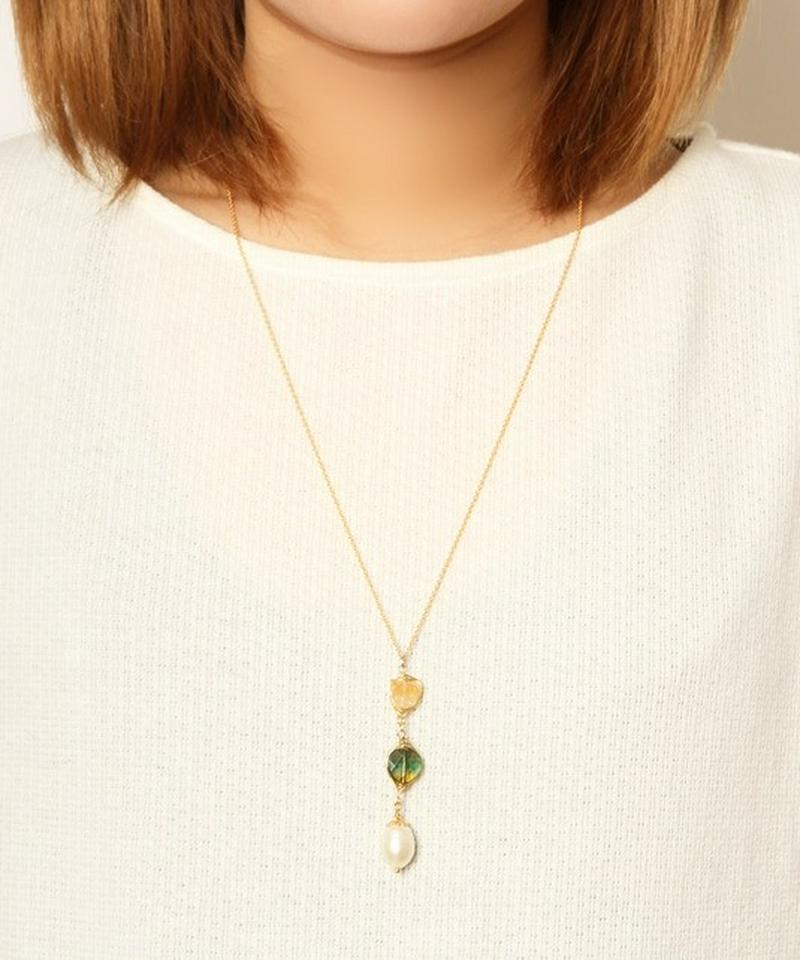K14GF 3石つらね淡水パール装飾ドロップネックレス