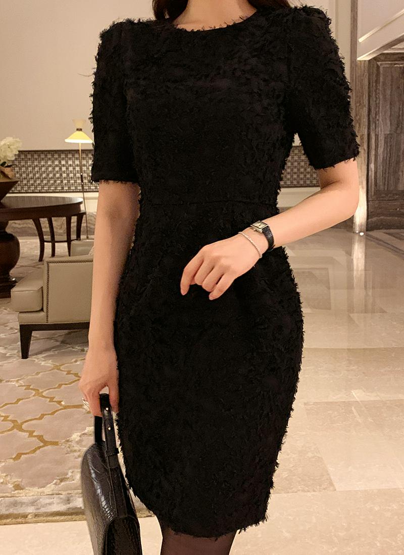 シャギースリムワンピース(ブラック)