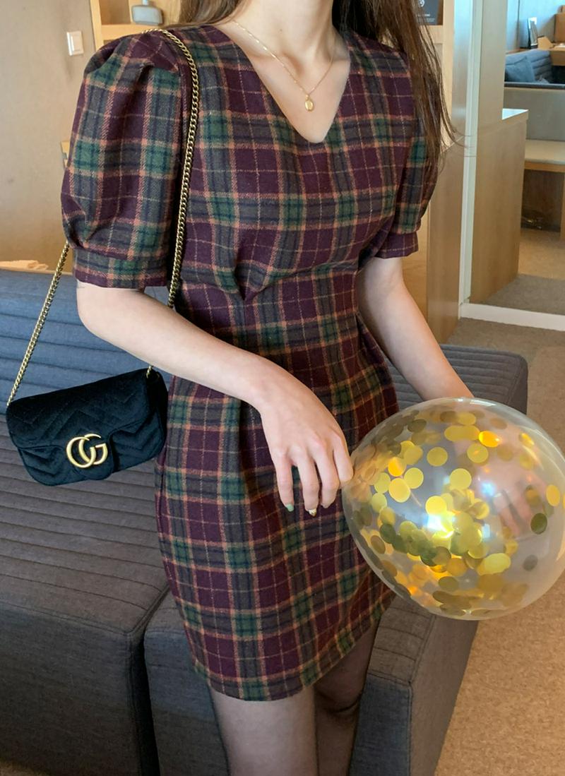 パフスリーブチェックミニワンピース