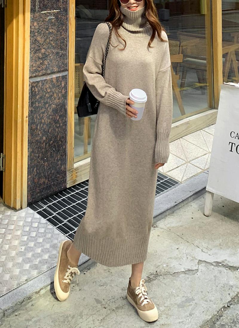 ソフトタートルネックニットワンピース