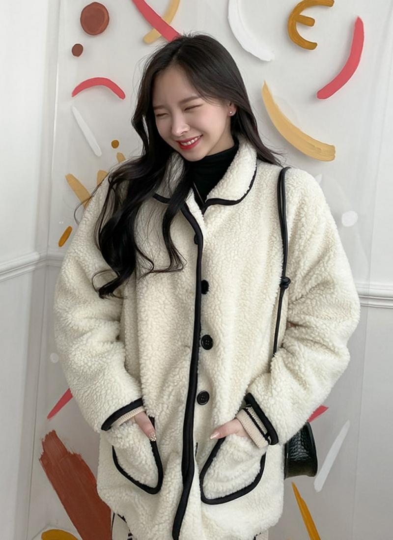 カラーラインボアジャケット