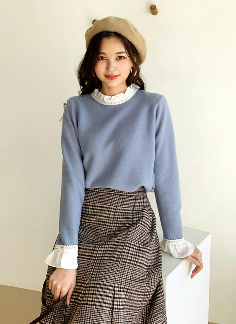 起毛レースフリルTシャツ・全3色・b55049 レディース 【tops】【トップス Tシャツ 起毛 レースネック レーズ 襟コンシャス 配色 ガーリー フェミニン ルーズ カジュアル くすみ ブルー 青 くすみブルー 秋 冬】