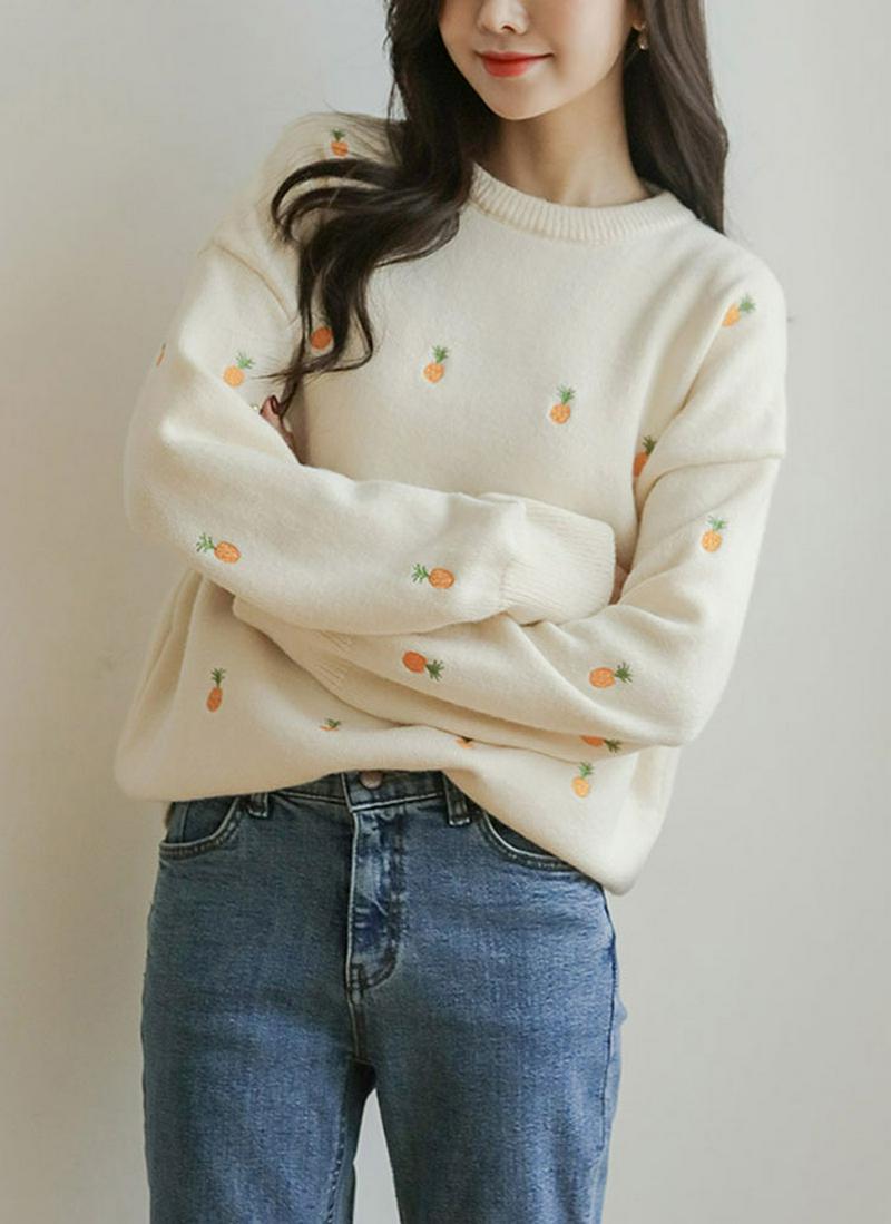 パイナップル刺繍ニット