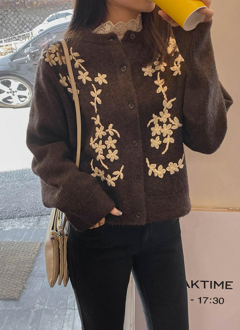フラワー刺繍カーディガン
