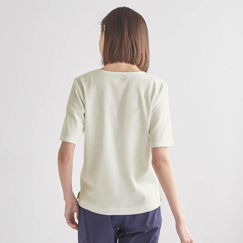 イマドキべーシック女っぽＴシャツ