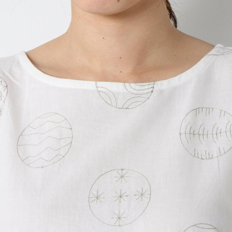 刺繍使いドロップショルダーワンピース