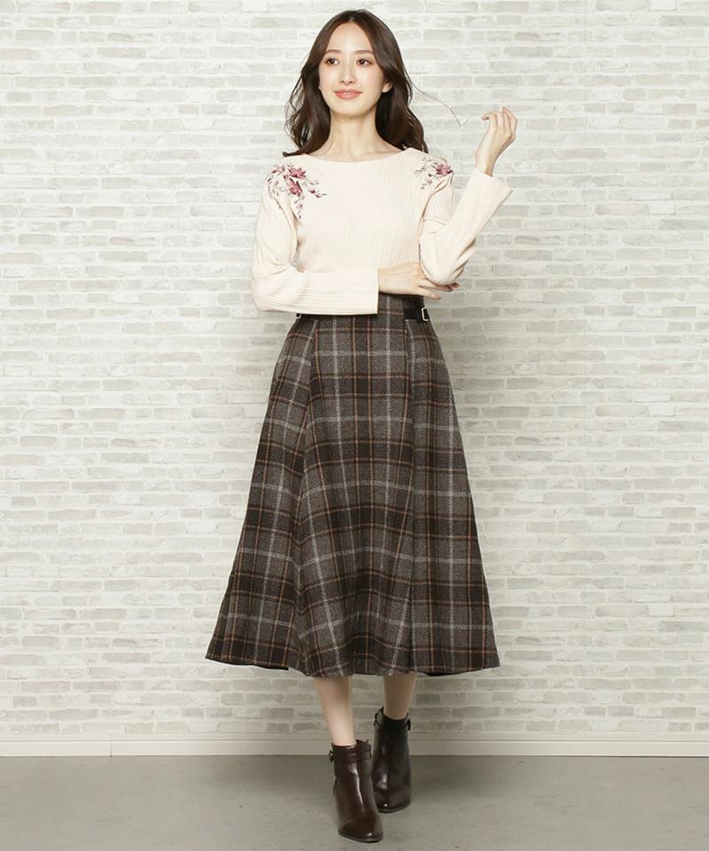 フリンジフラワーランダムリブニット
