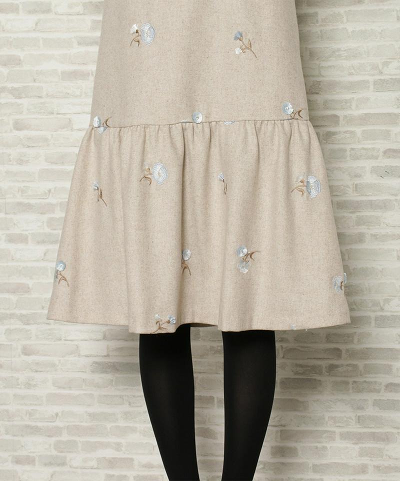 フリンジ刺繍Aラインワンピース