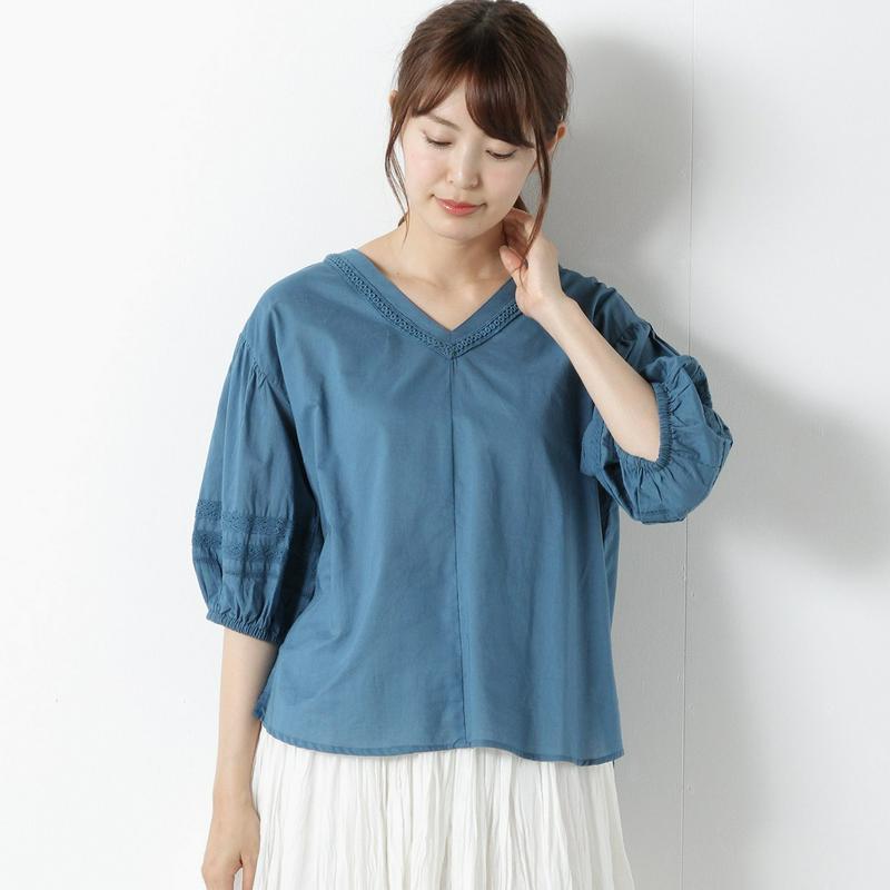 【３／２５（水）で販売終了】Ｖネックハシゴレースブラウス【Ｍ～４Ｌ】