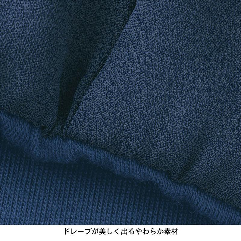 カットソー裏地アクセサリー付きブラウス