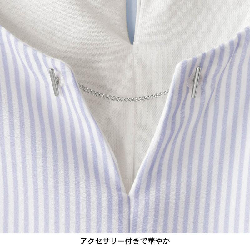 カットソー裏地アクセサリー付きブラウス