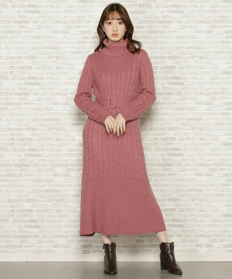 ケーブルベルテッドワンピース
