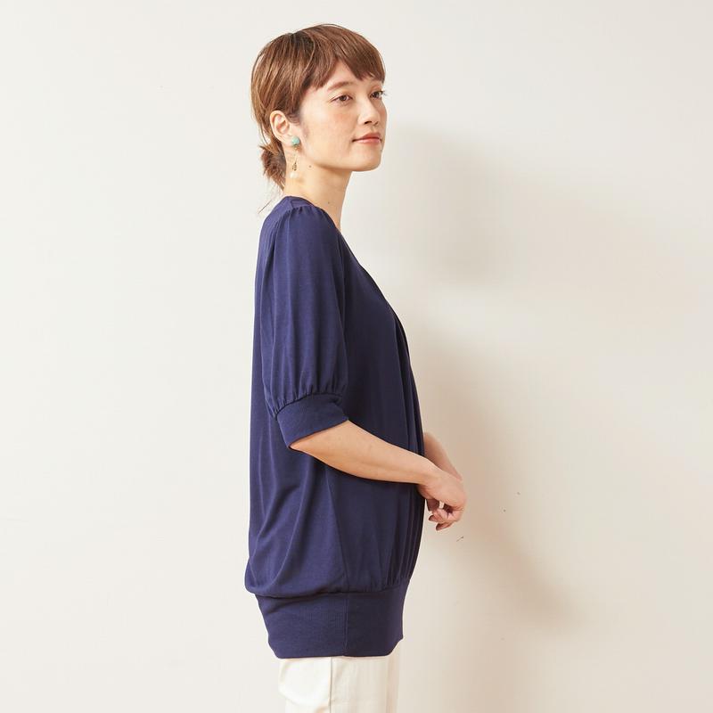 【大人気シリーズ】長め丈がうれしいタックチュニック５分袖カットソー【Ｍ～４Ｌ】