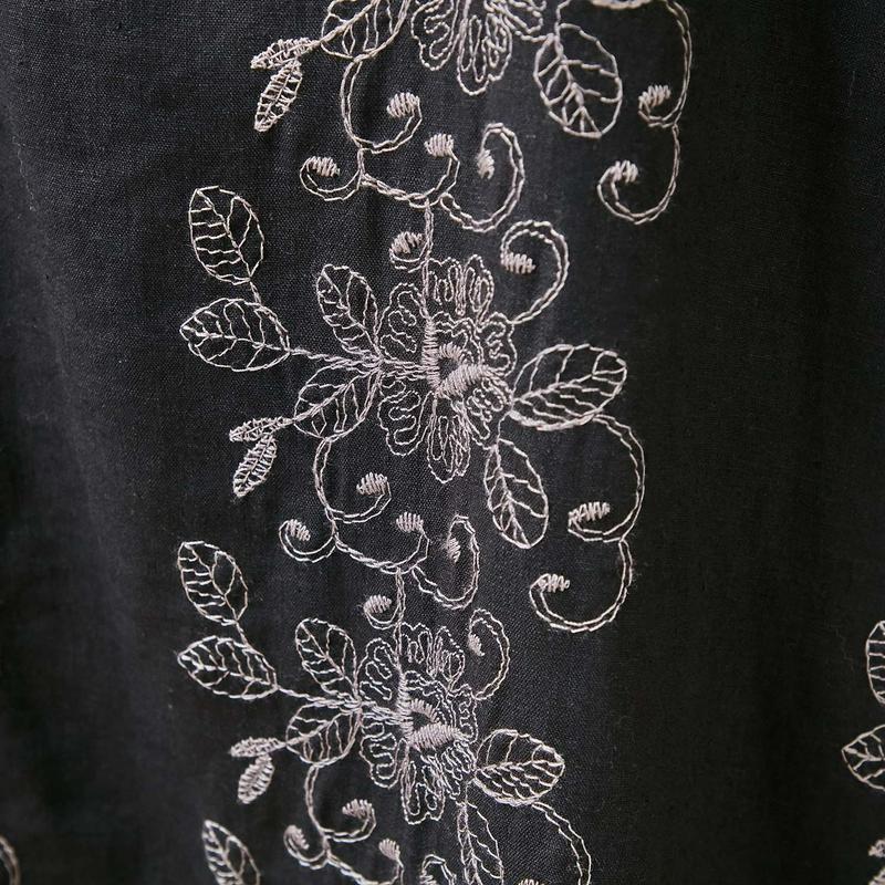 リネンレーヨン素材のオックス花柄刺繍ワンピース（ディージーワイ/D*g*y）