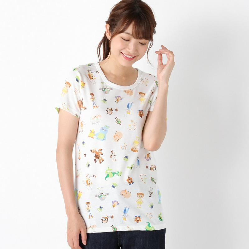トイ・ストーリー半袖総柄プリントＴシャツ