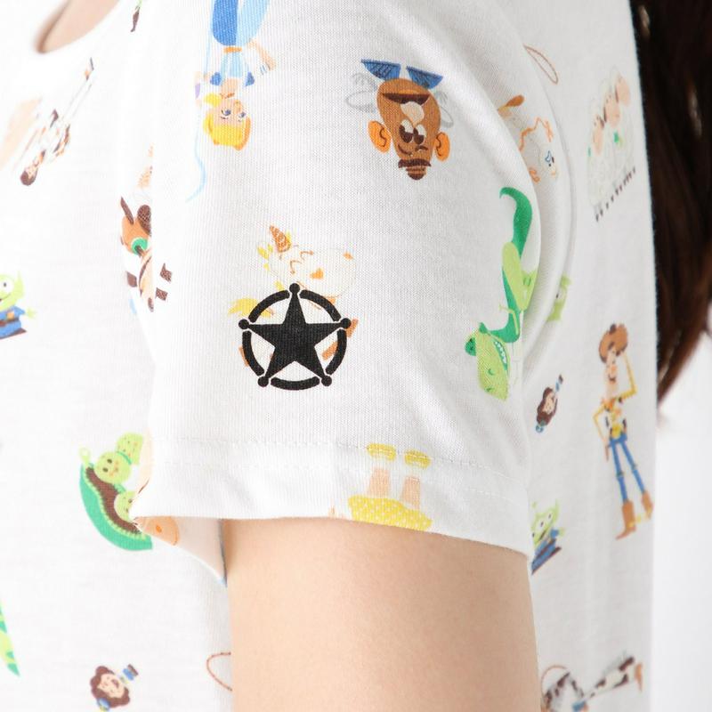 トイ・ストーリー半袖総柄プリントＴシャツ