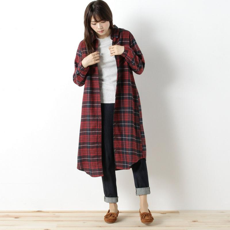 綿混素材のビエラ起毛ロングシャツワンピース