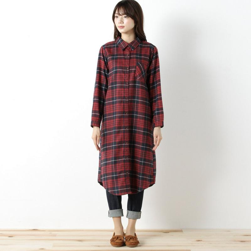 綿混素材のビエラ起毛ロングシャツワンピース