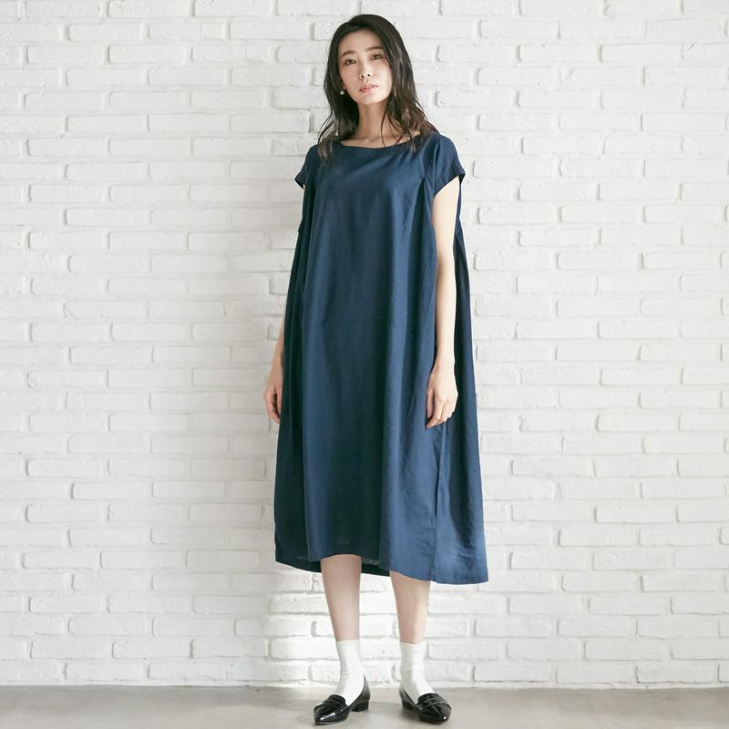リネンレーヨン素材のフレンチ袖ワンピース【再入荷】【Ｍ～３Ｌ】（ディージーワイ/D*g*y）