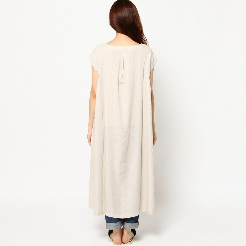 リネンレーヨン素材のフレンチ袖ワンピース【再入荷】【Ｍ～３Ｌ】（ディージーワイ/D*g*y）
