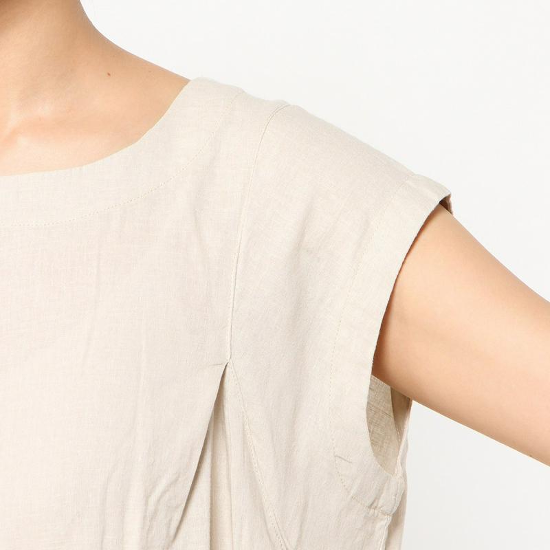 リネンレーヨン素材のフレンチ袖ワンピース【再入荷】【Ｍ～３Ｌ】（ディージーワイ/D*g*y）
