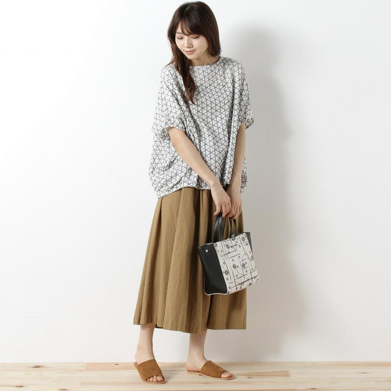 綿ローンドット刺繍ブラウス