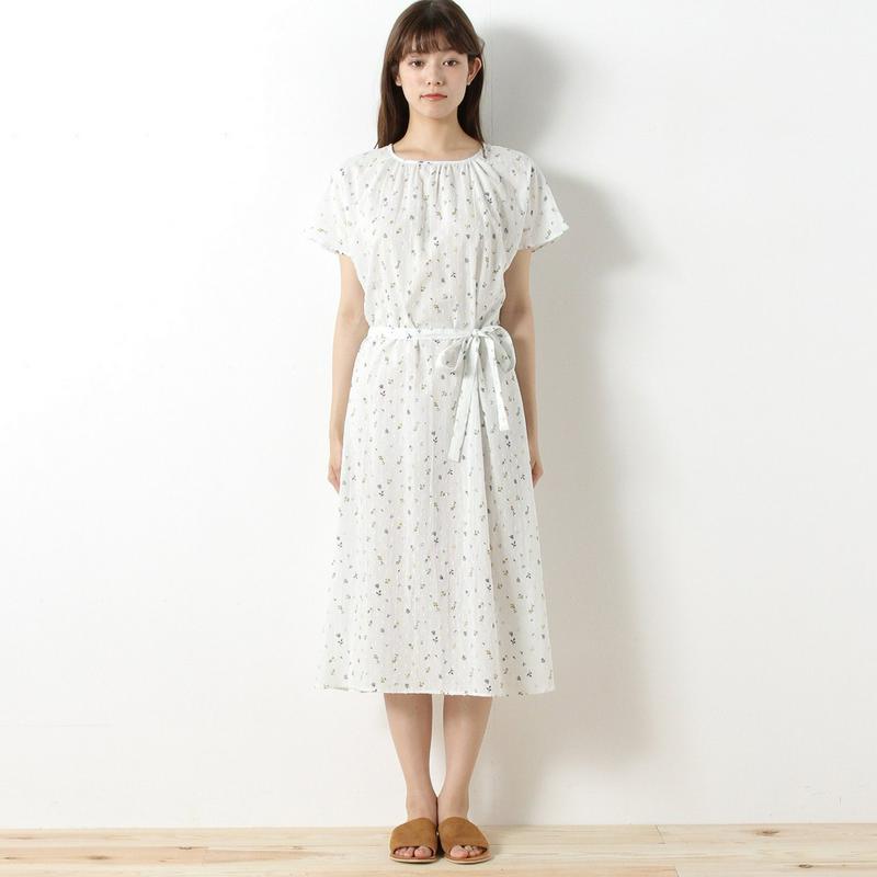 【３／２５（水）で販売終了】ドビー×小花プリントワンピース
