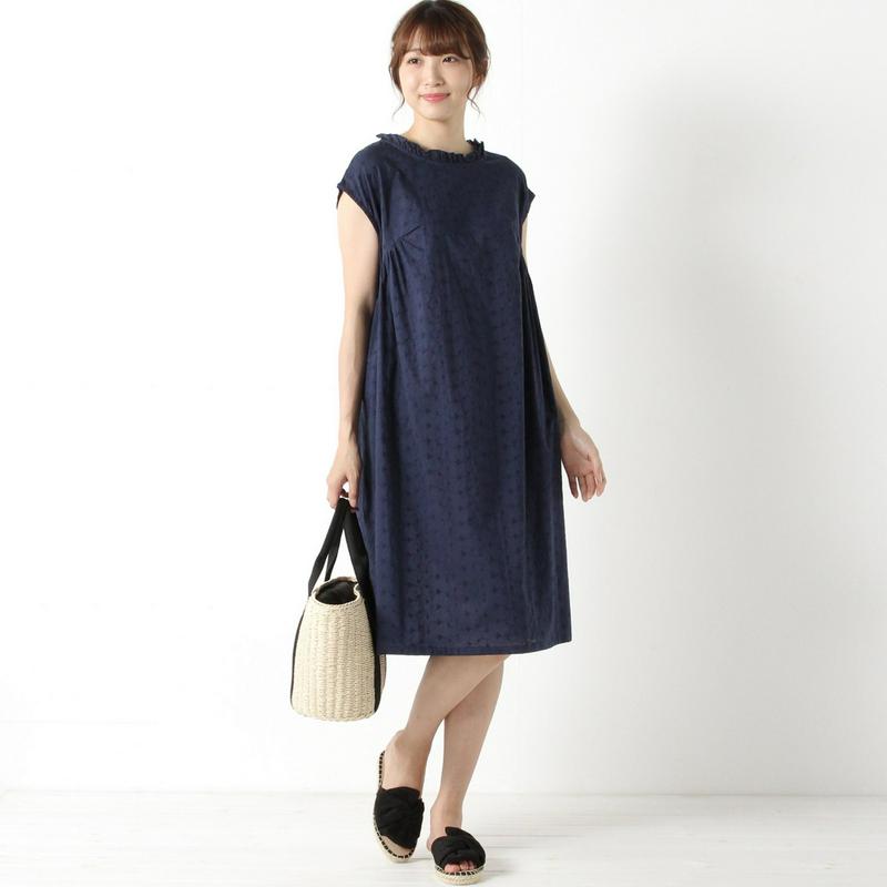 インド綿素材の総刺繍ワンピース