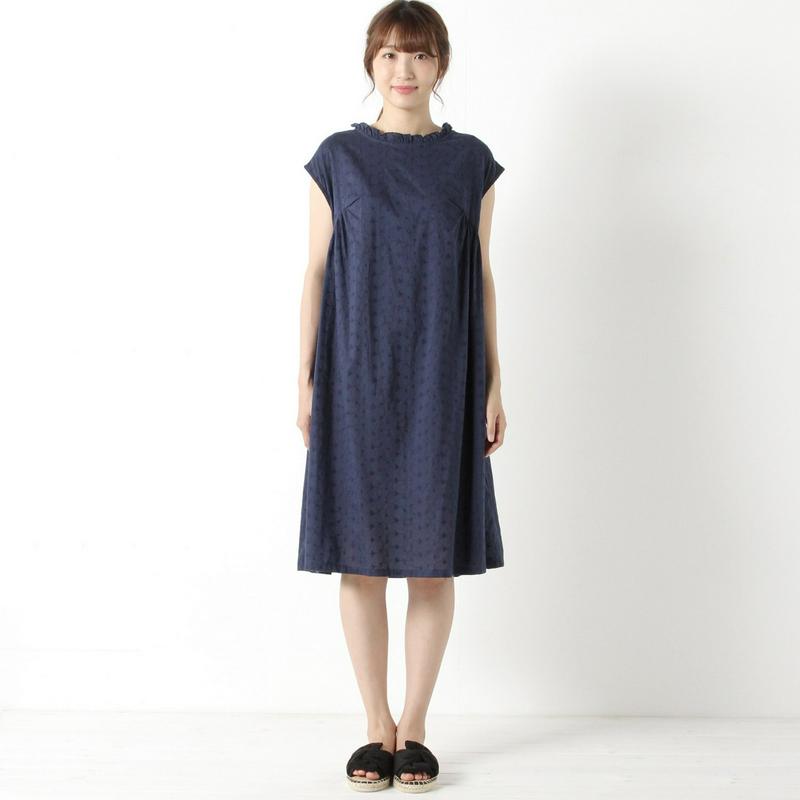 インド綿素材の総刺繍ワンピース
