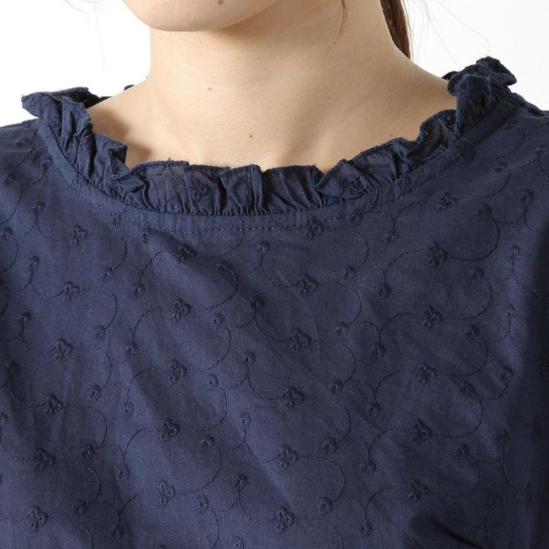 インド綿素材の総刺繍ワンピース