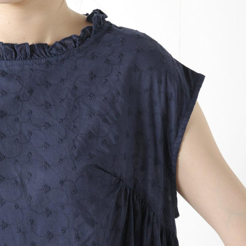 インド綿素材の総刺繍ワンピース