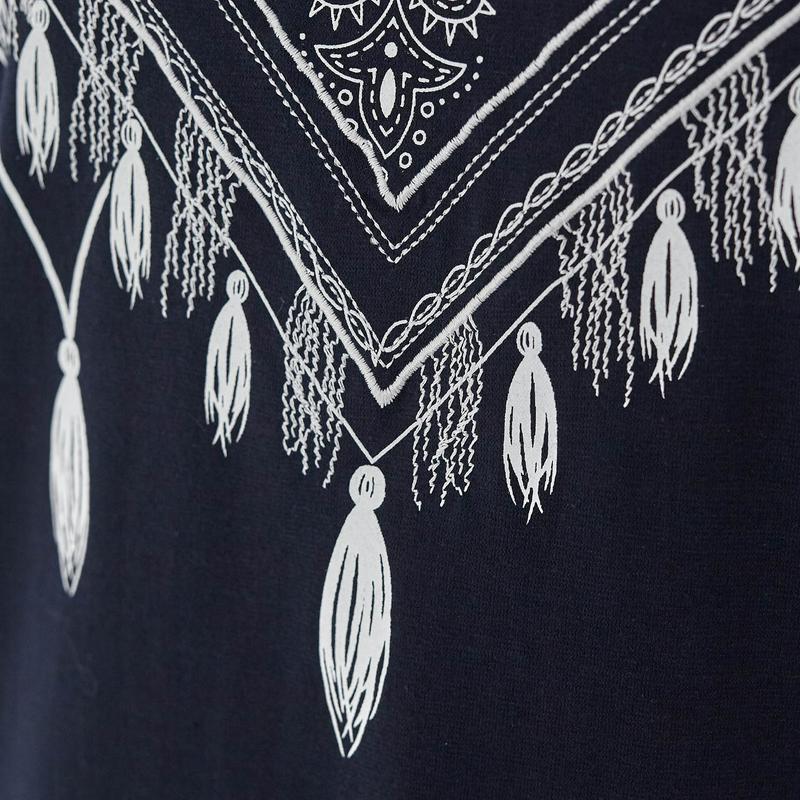 刺繍使いプリントＴシャツチュニック