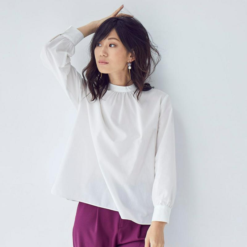 重ね着にも便利なハイネックブラウス【Ｓ～３Ｌ】