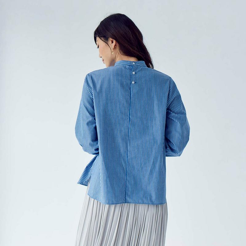 重ね着にも便利なハイネックブラウス【Ｓ～３Ｌ】