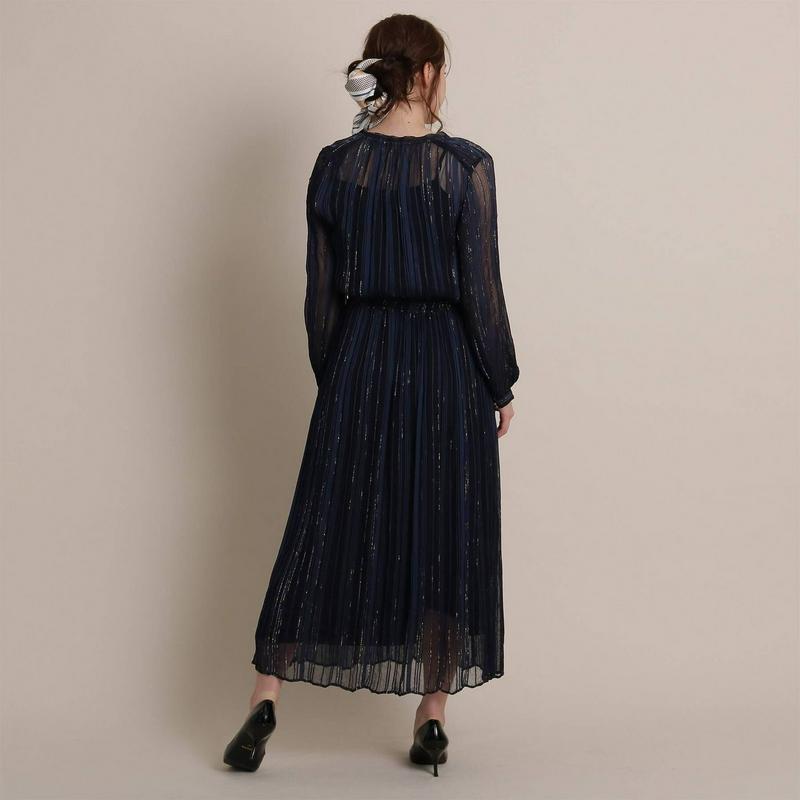 ｍｏｉ　ｎｏｎ　ｐｌｕｓ　ラメストライプシアーワンピース
