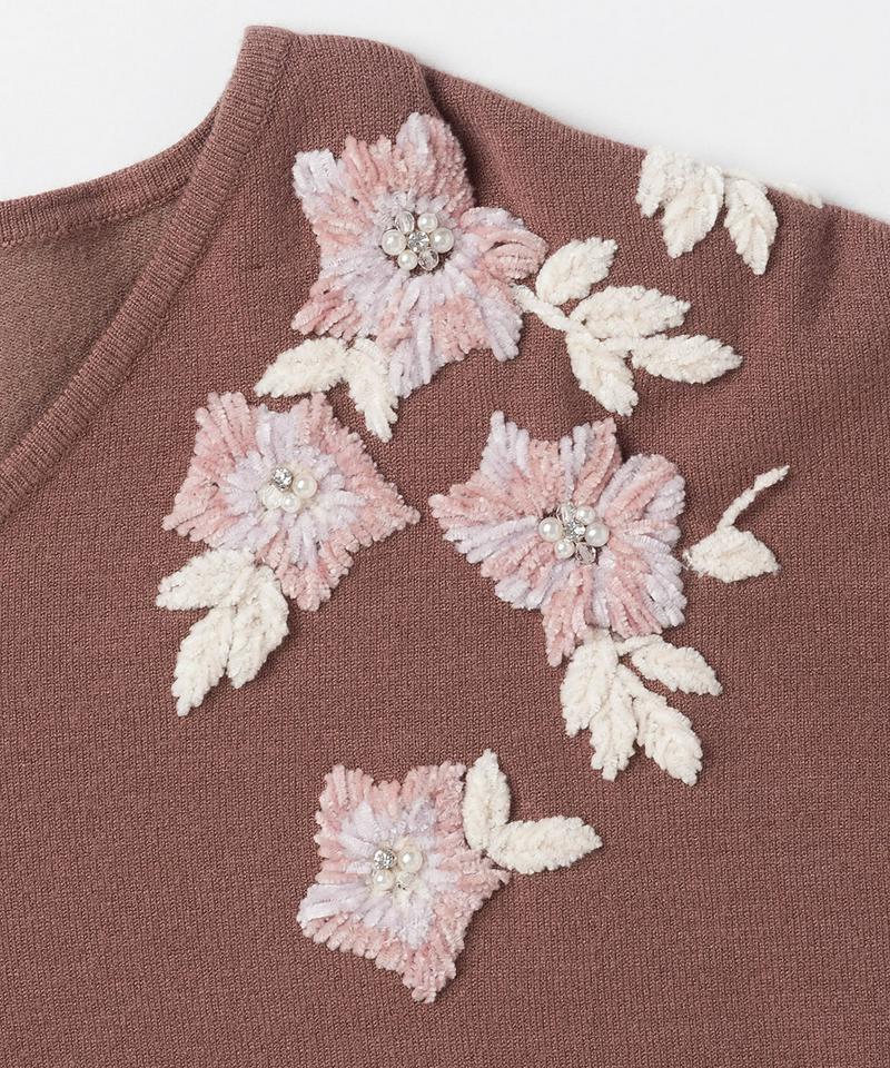 モールハンド刺繍ニット