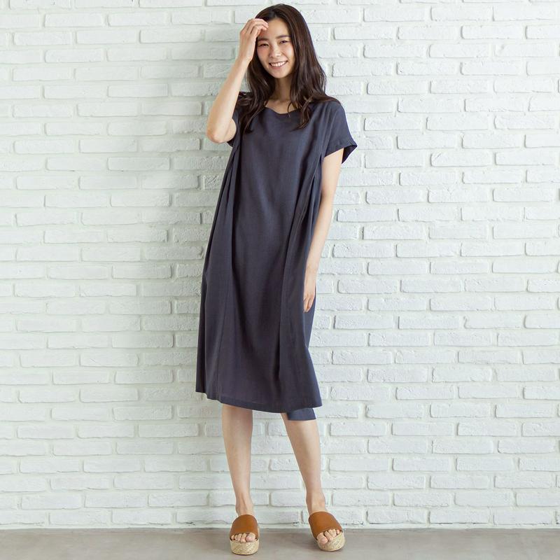 リネンレーヨン素材のフレンチ袖ワンピース（manoamano／マノアマノ）