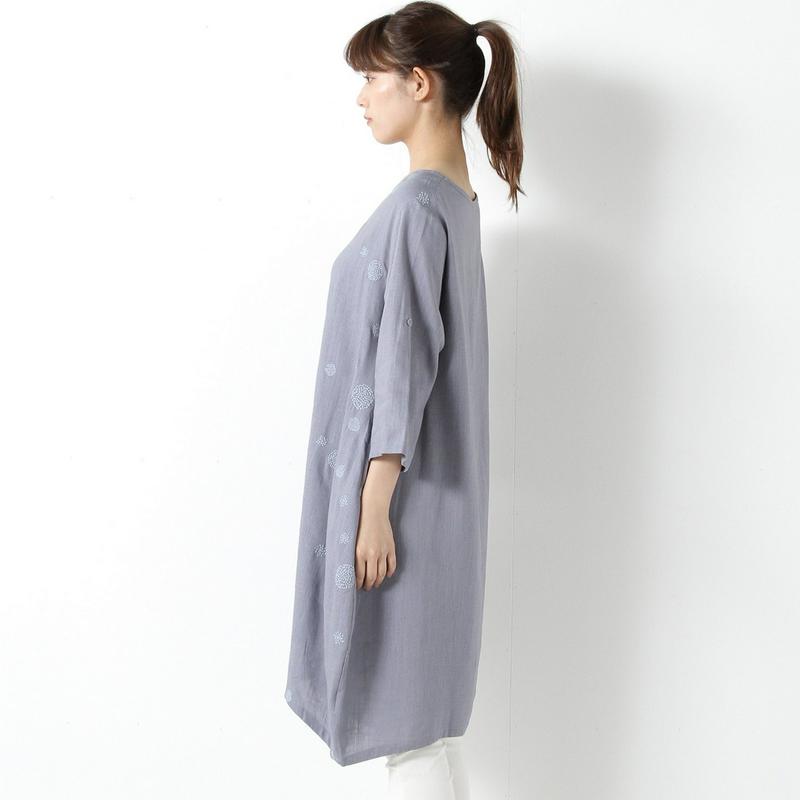 リネンレーヨン水玉刺繍コクーンチュニック