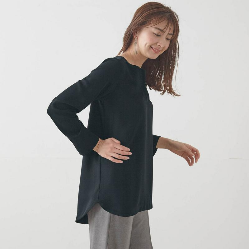 異素材使いキーネックチュニックブラウス