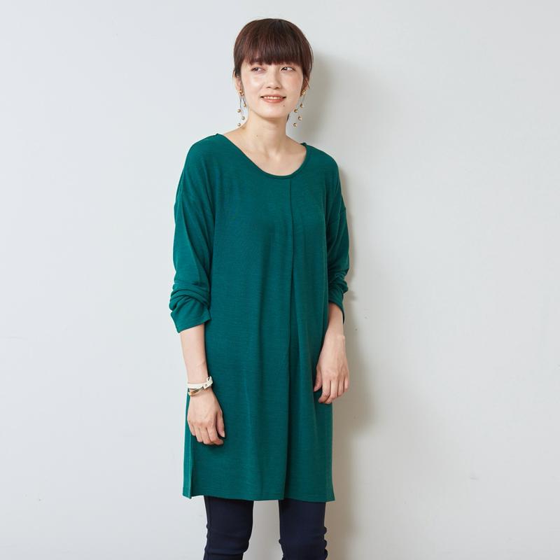 大人気シリーズ◎胸元重ねタック長袖チュニック【Ｍ～３Ｌ】