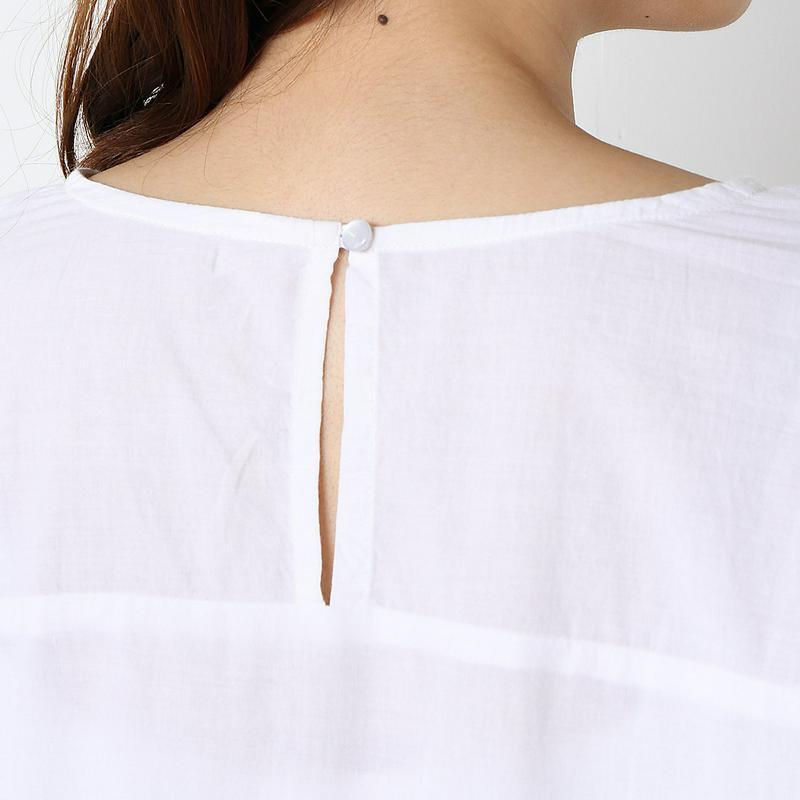 インド綿のスカラップ刺繍ブラウス
