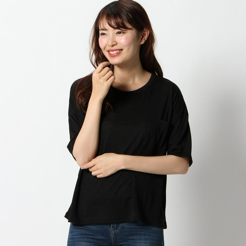 【接触冷感】ゆったりシルエットのポケット付きプルオーバー