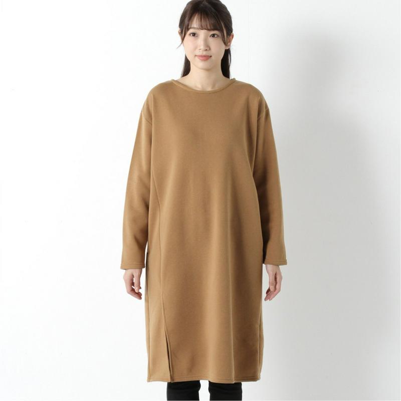 あったか裏起毛のスリット入りワンピース