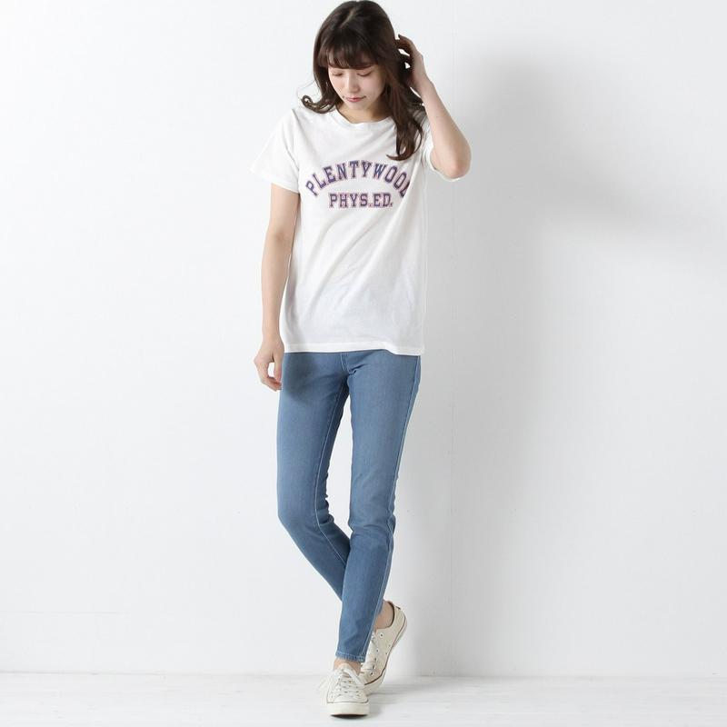 落ち感のある半袖プリントＴシャツ☆ロゴ刺繍入り