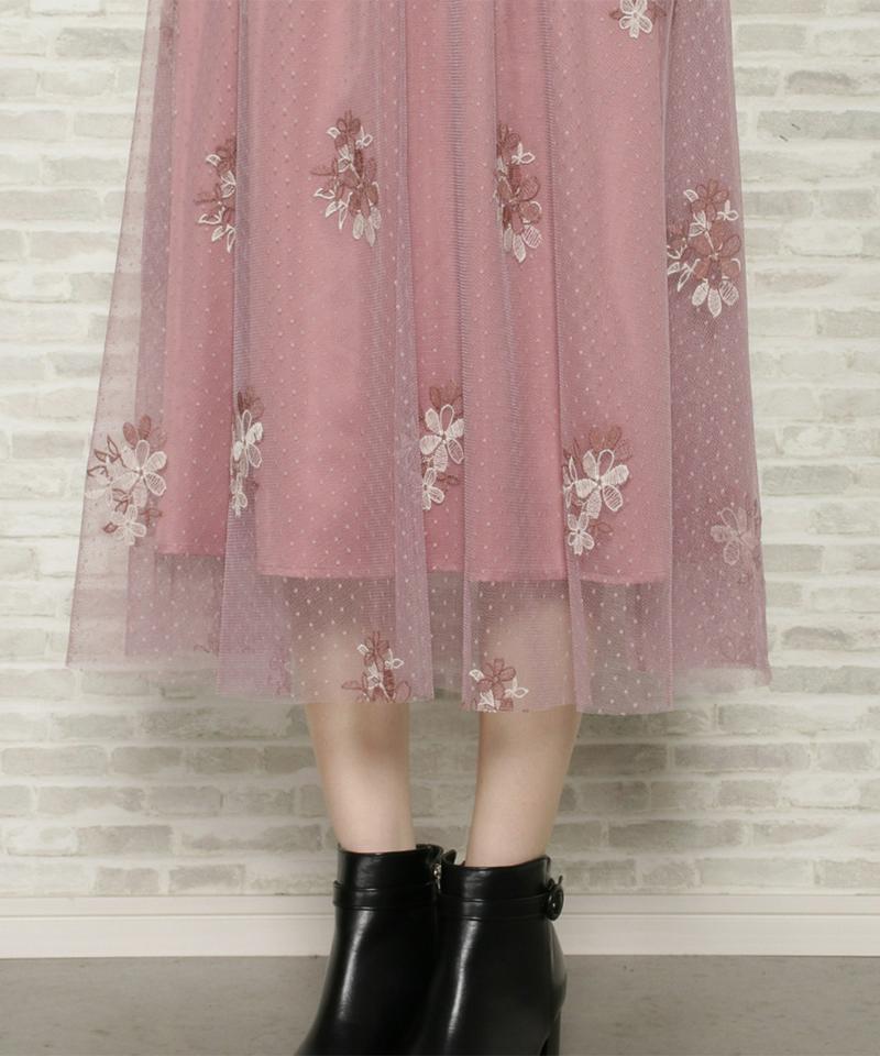 ドットチュール刺繍スカート