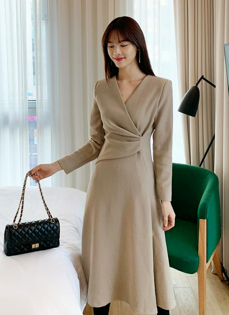 サイドツイストVネックワンピース