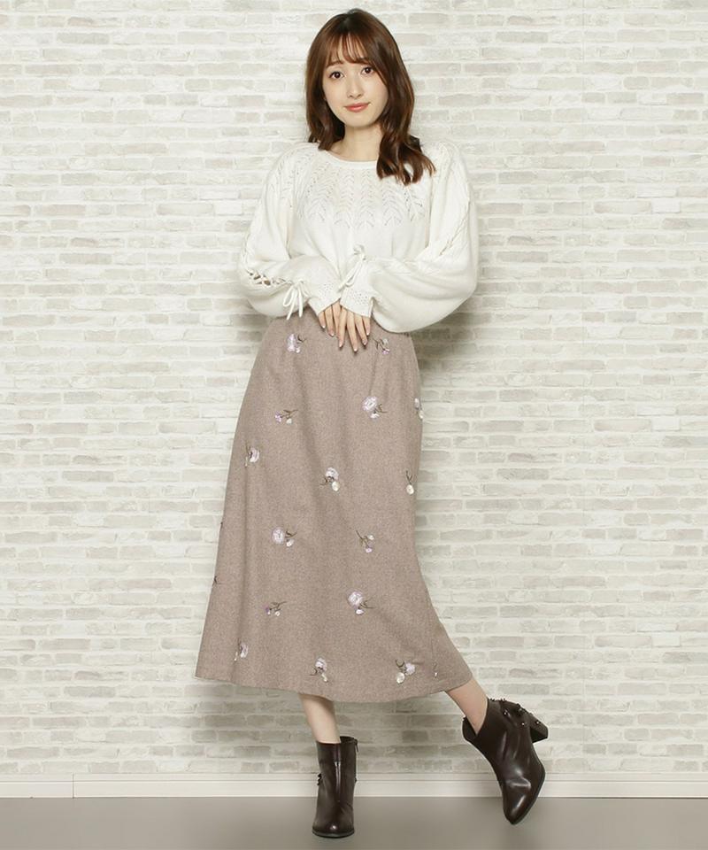 フリンジ刺繍スカート