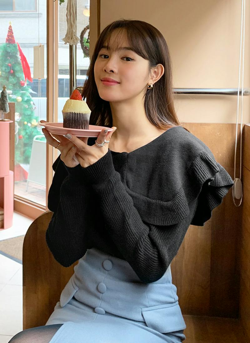 フリルワイドカラーニットカーディガン