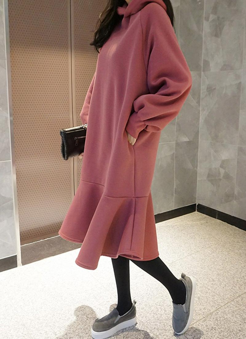 裏起毛フリルヘムフードワンピース