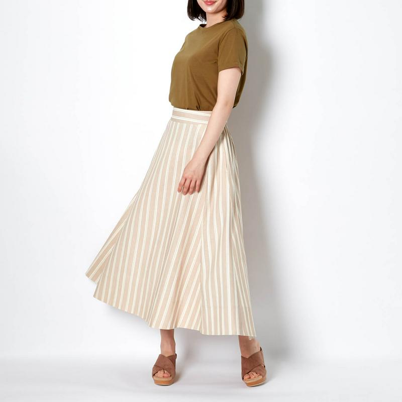丸みを隠す大人仕立てＴシャツ